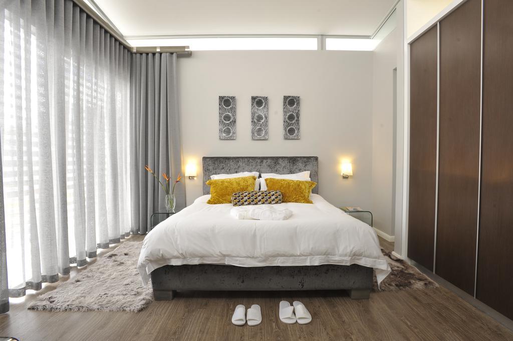 Urban Oasis Apartments At Paragon Windhoek Exterior photo