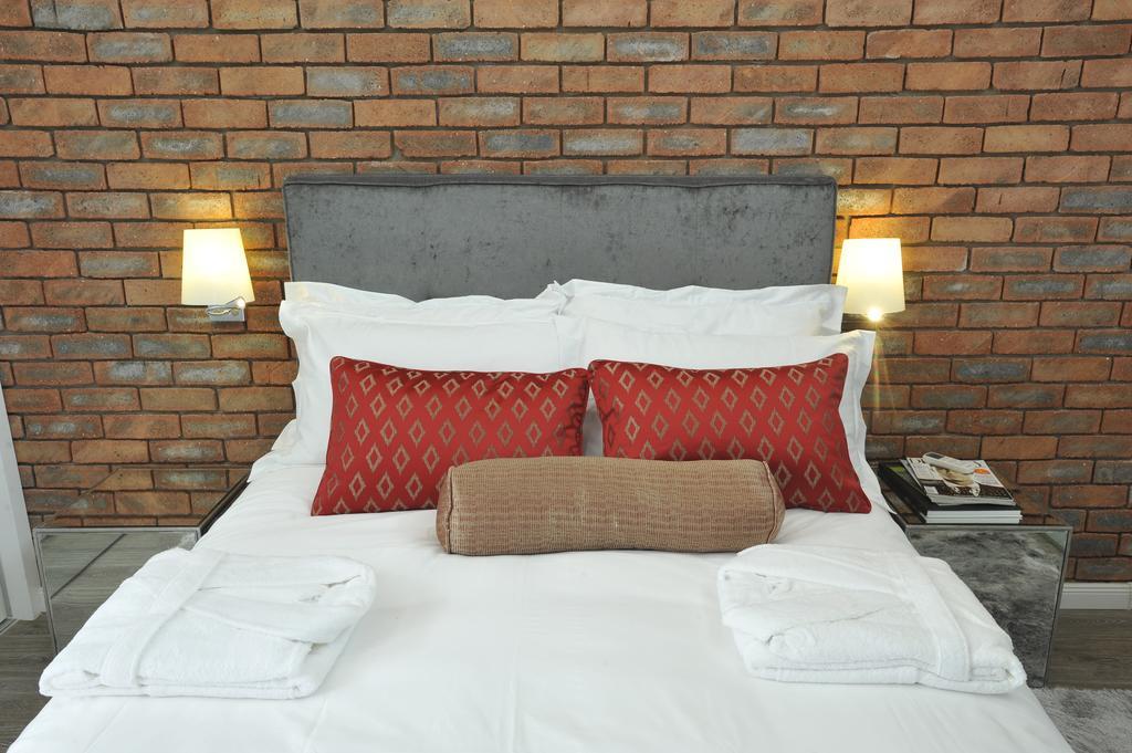 Urban Oasis Apartments At Paragon Windhoek Exterior photo